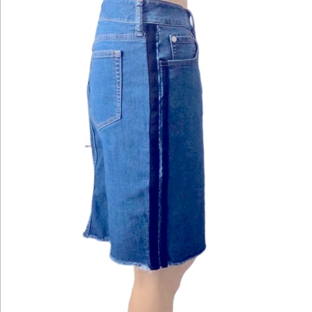 Torrid denim skirt